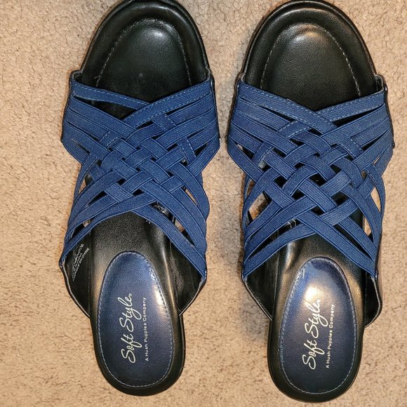 Hush Puppies Shoes - FINAL PRICE Hush Puppies Navy Elastic Strappy Wedge Sandals 9